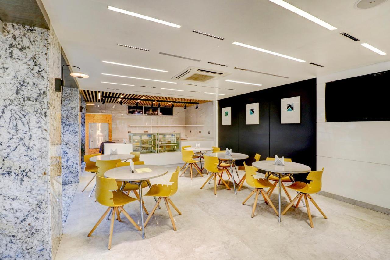 Fabhotel Prime Oasis Blue Μποπάλ Εξωτερικό φωτογραφία